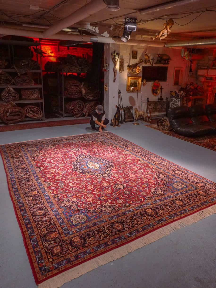 Punainen käsinsolmittu Meshed-villamatto, 395 × 300 cm