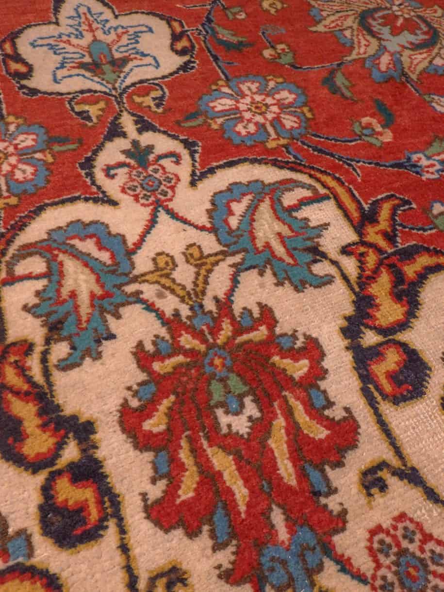 Tabriz-maton reunan yksityiskohta