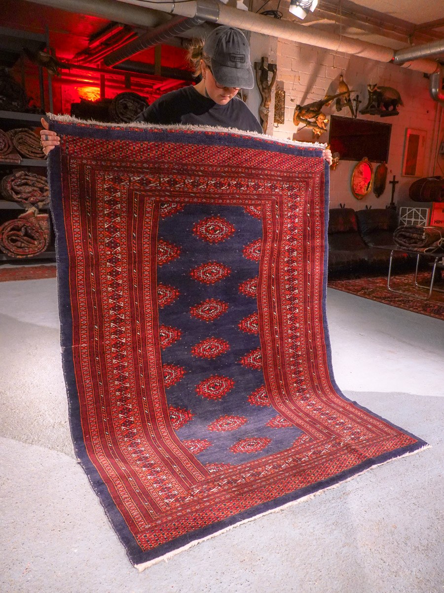 Muu käsinsolmittu Buhara-villamatto, 178 × 128 cm