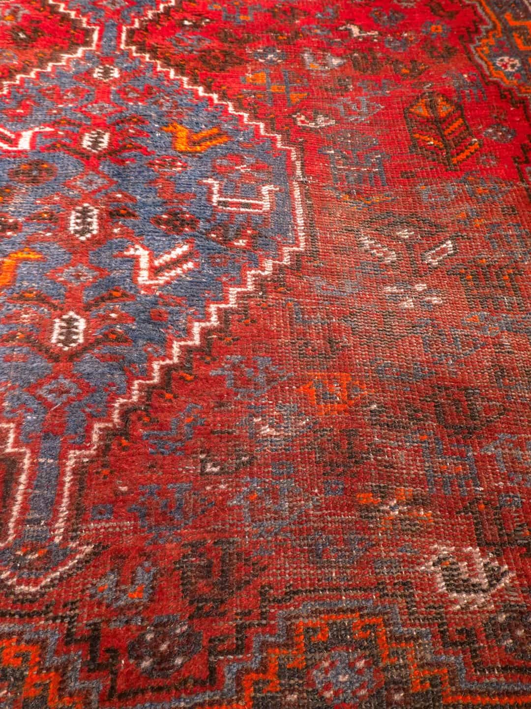 Punainen käsinsolmittu Gasghai-villamatto, 300 × 187 cm