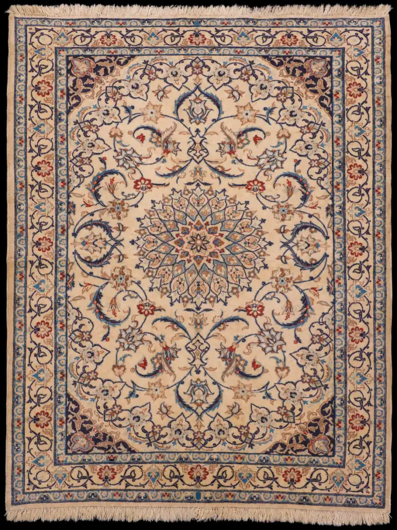 Arvokas vaalea Nain - 132 x 98 cm