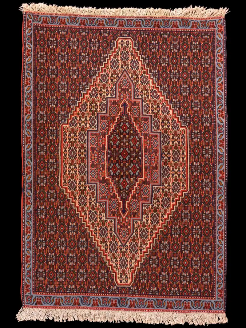 Perinteinen Senneh – 117 x 78 cm