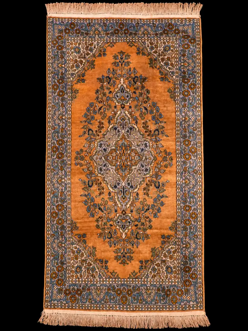 Silkkimatto- Hienostunut Ghom – 153 x 89 cm
