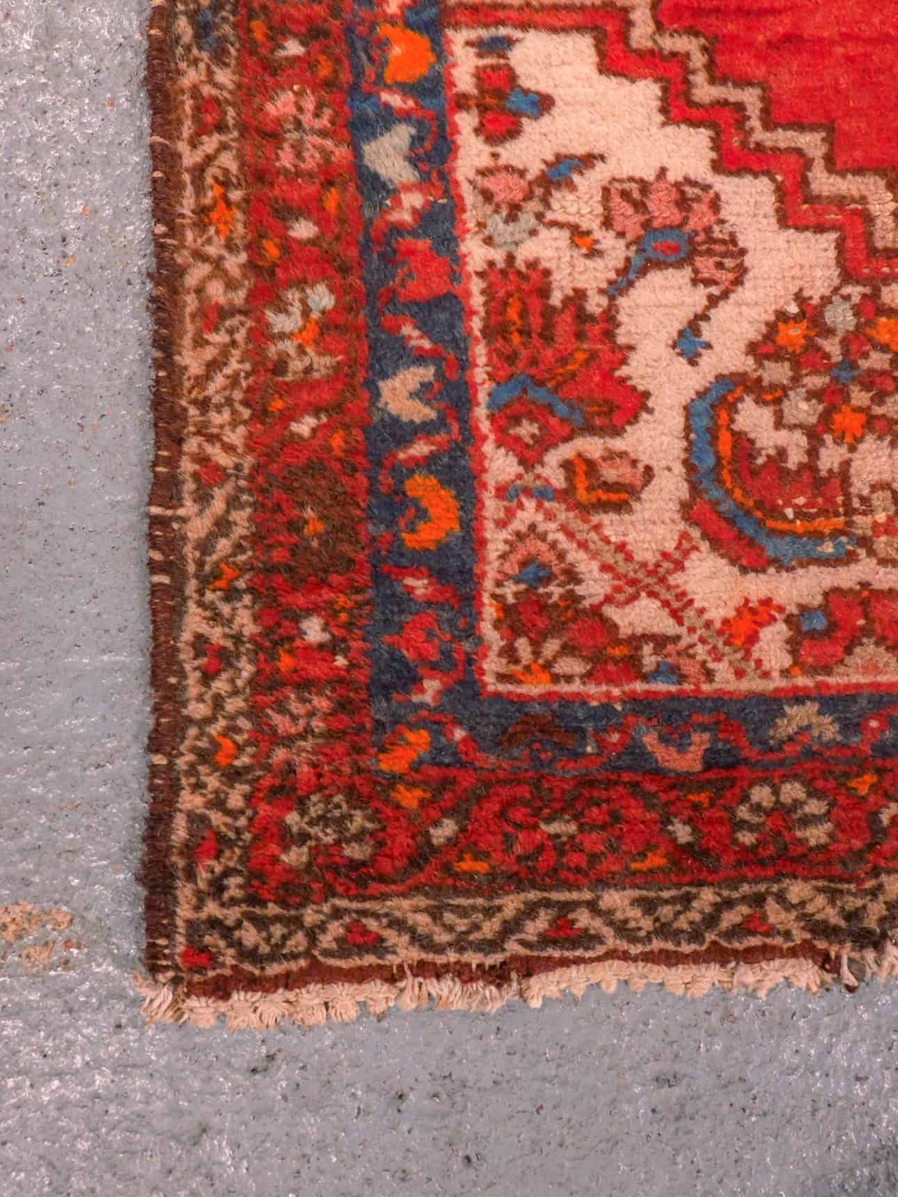 Hamadan-maton kuvioinnin yksityiskohta