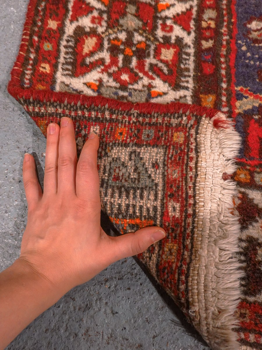 Punainen käsinsolmittu Hamadan-villamatto, 207 × 136 cm