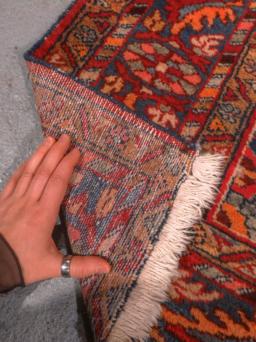 Punainen käsinsolmittu Hamadan-villamatto, 213 × 143 cm