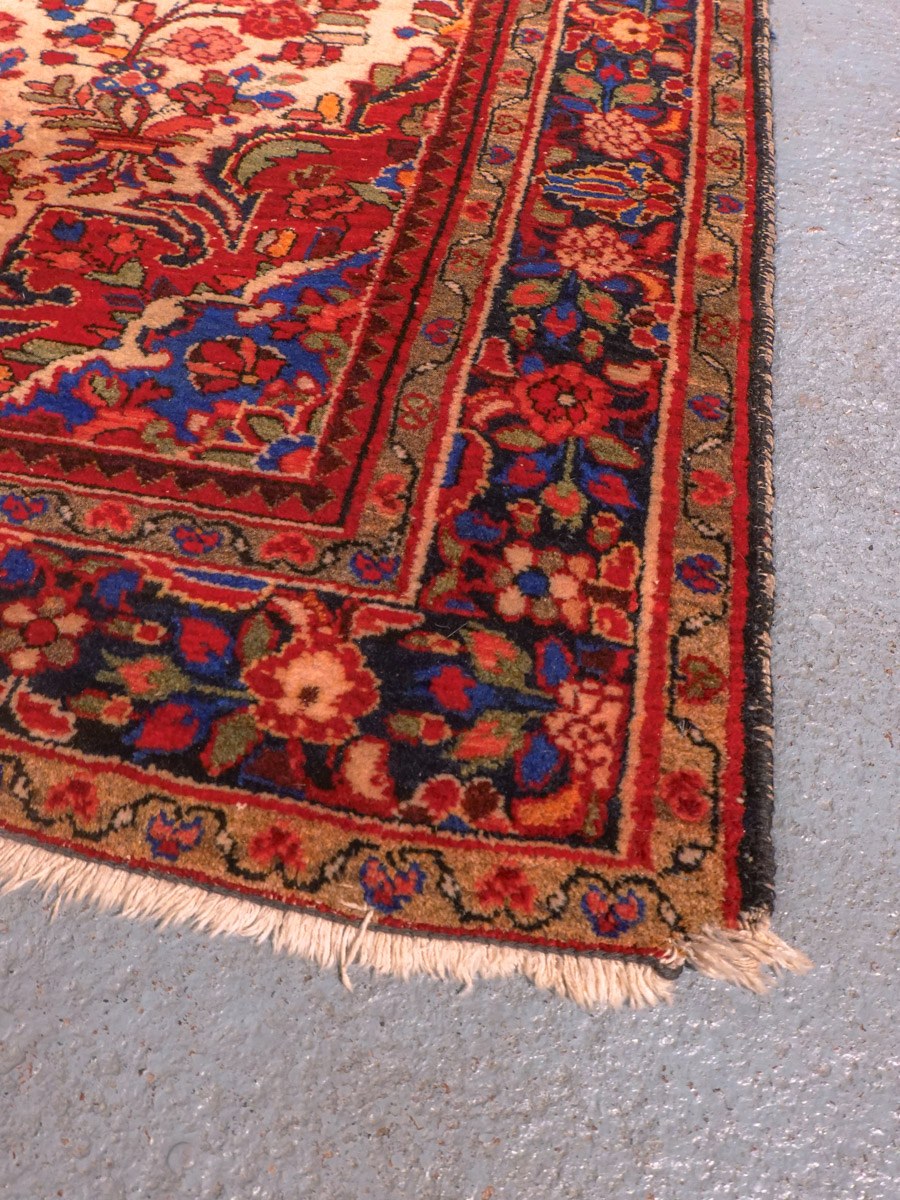 Punainen käsinsolmittu Hamadan-villamatto, 222 × 143 cm