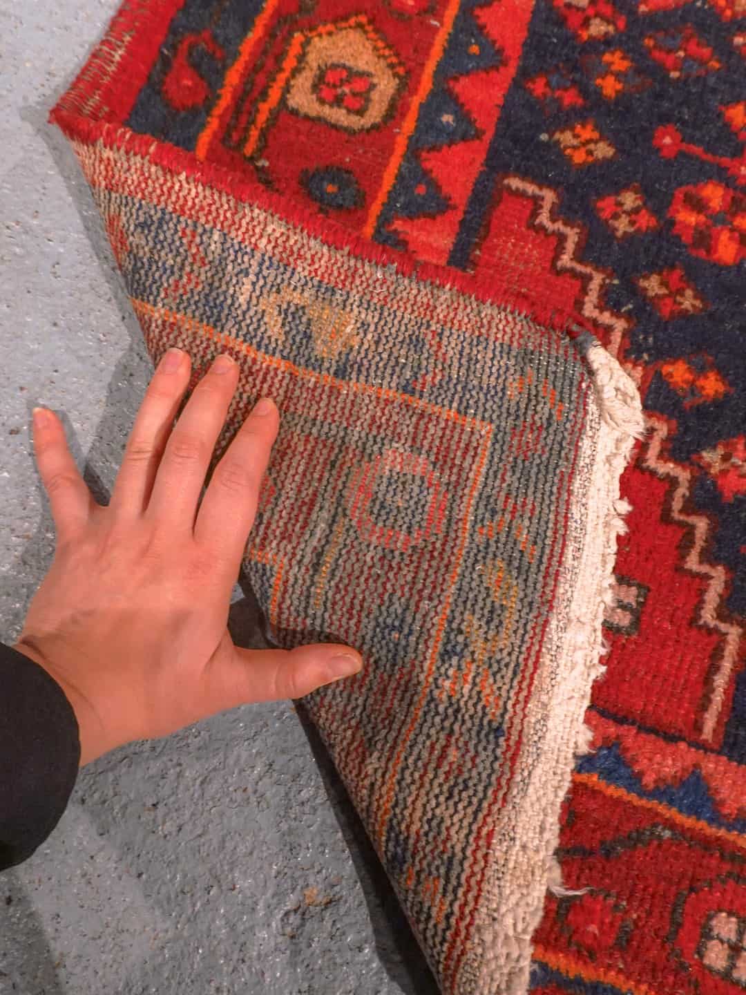 Punainen käsinsolmittu Hamadan-villamatto, 290 × 101 cm