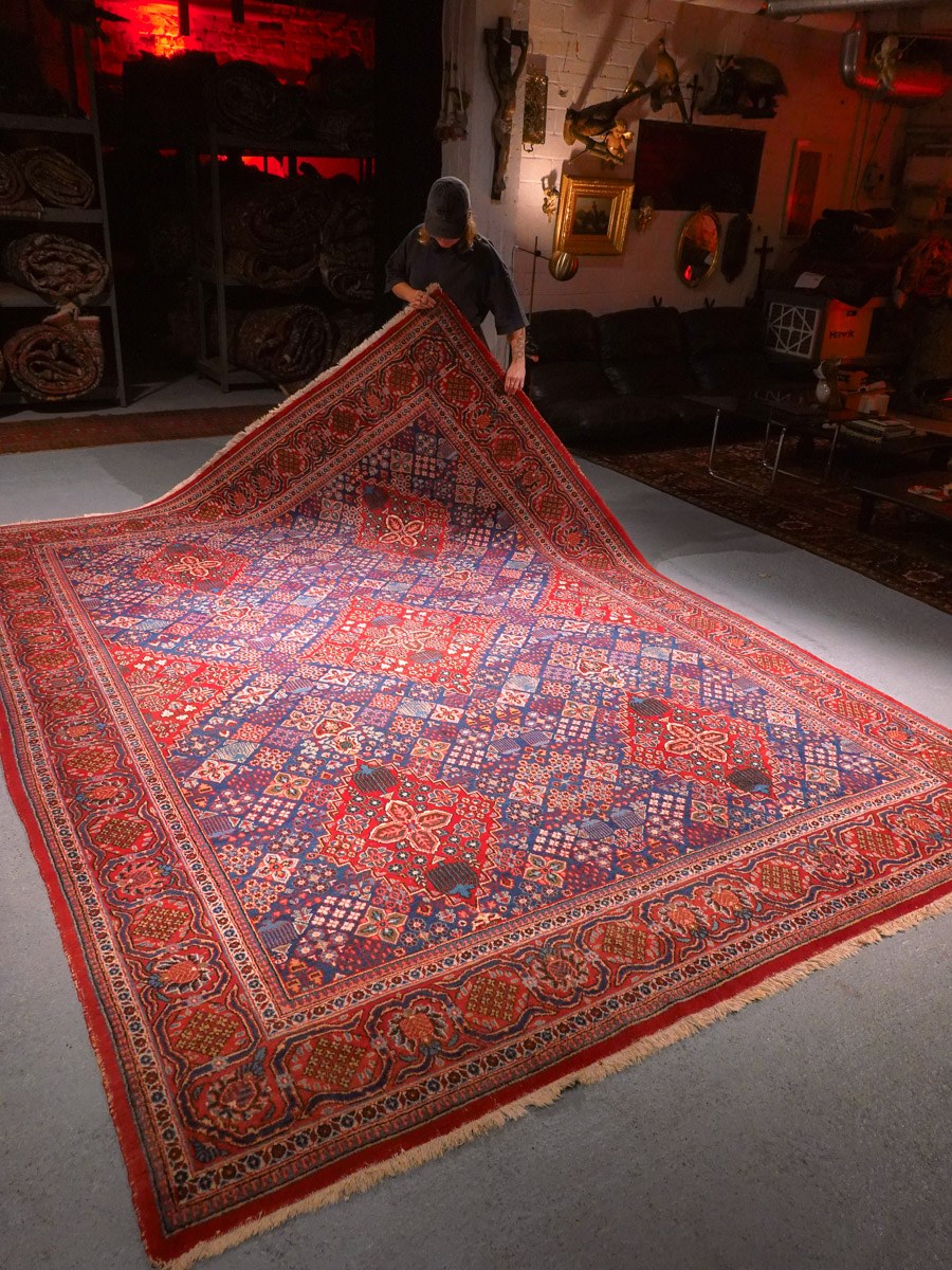 Punainen käsinsolmittu Joshagan-villamatto, 360 × 266 cm