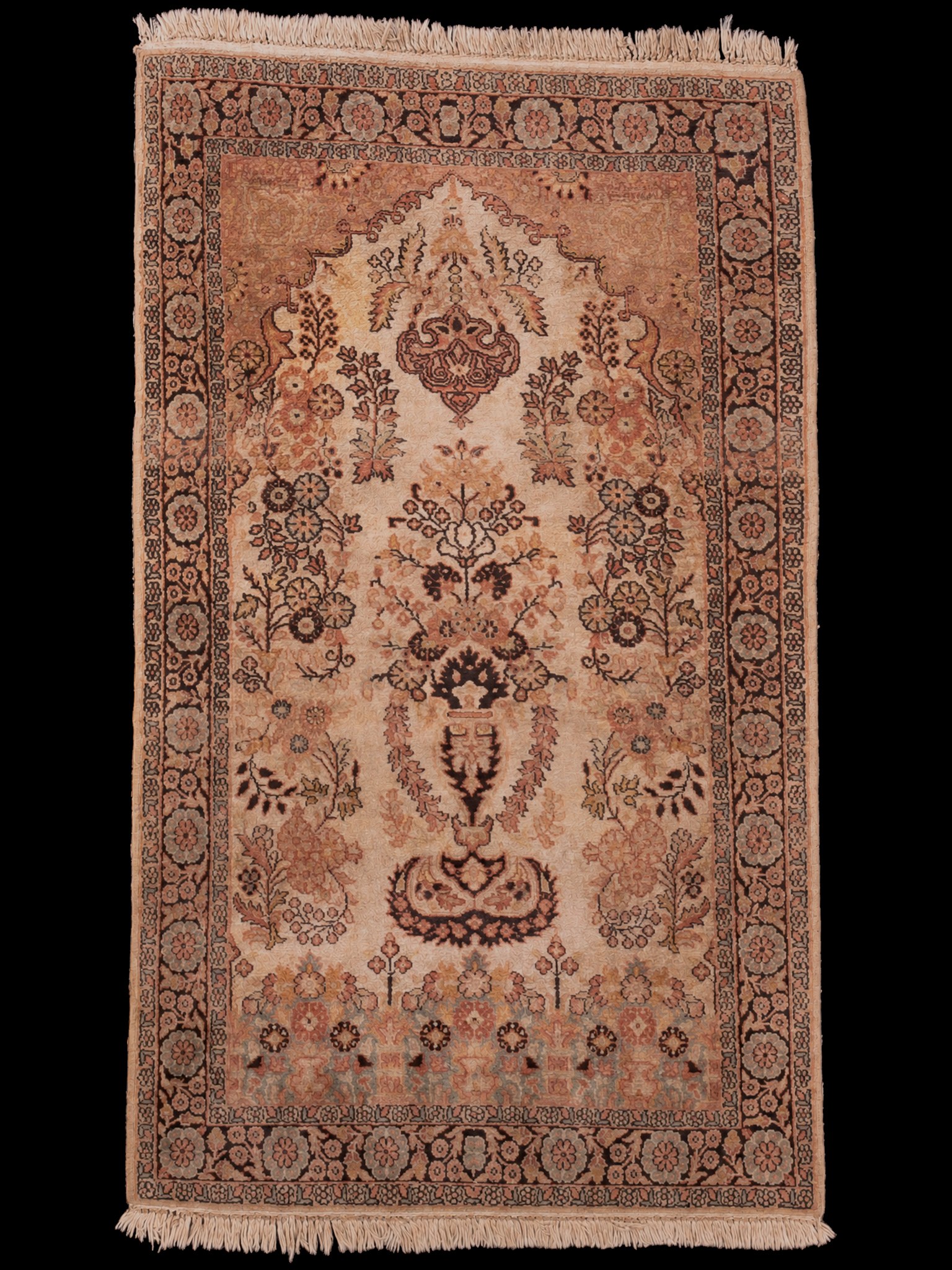 Vaalea käsinsolmittu Kashmir-silkkimatto, 164 × 96 cm