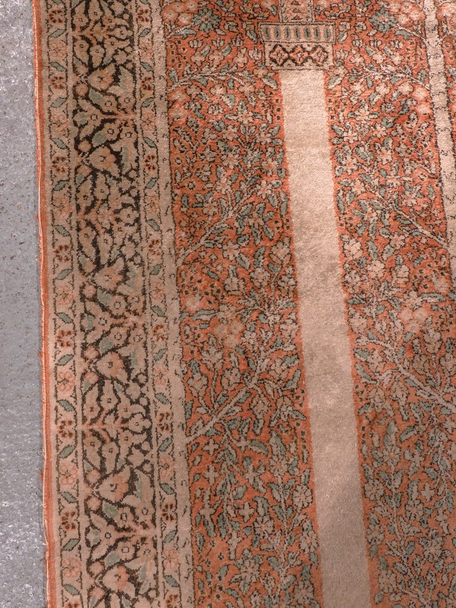 Maanläheinen käsinsolmittu Kashmir-silkkimatto, 197 × 127 cm
