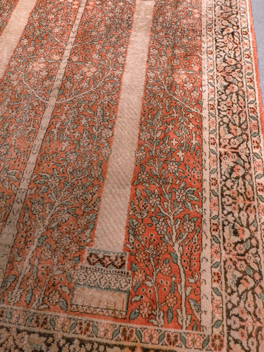 Maanläheinen käsinsolmittu Kashmir-silkkimatto, 197 × 127 cm