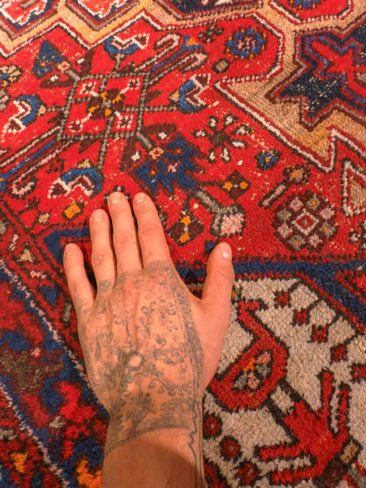 Punainen käsinsolmittu Malayer-villamatto, 195 × 105 cm