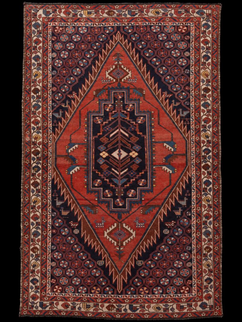 Punainen käsinsolmittu Mazleghan-villamatto, 199 × 129 cm