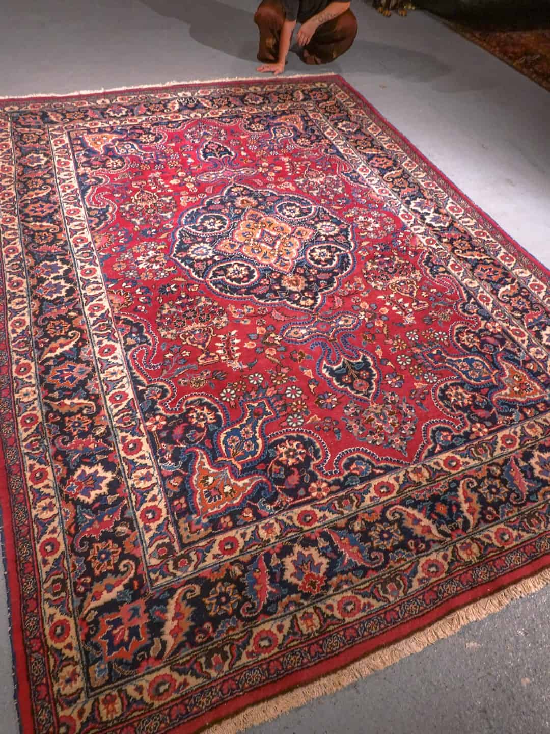 Punainen käsinsolmittu Meshed-villamatto, 295 × 210 cm