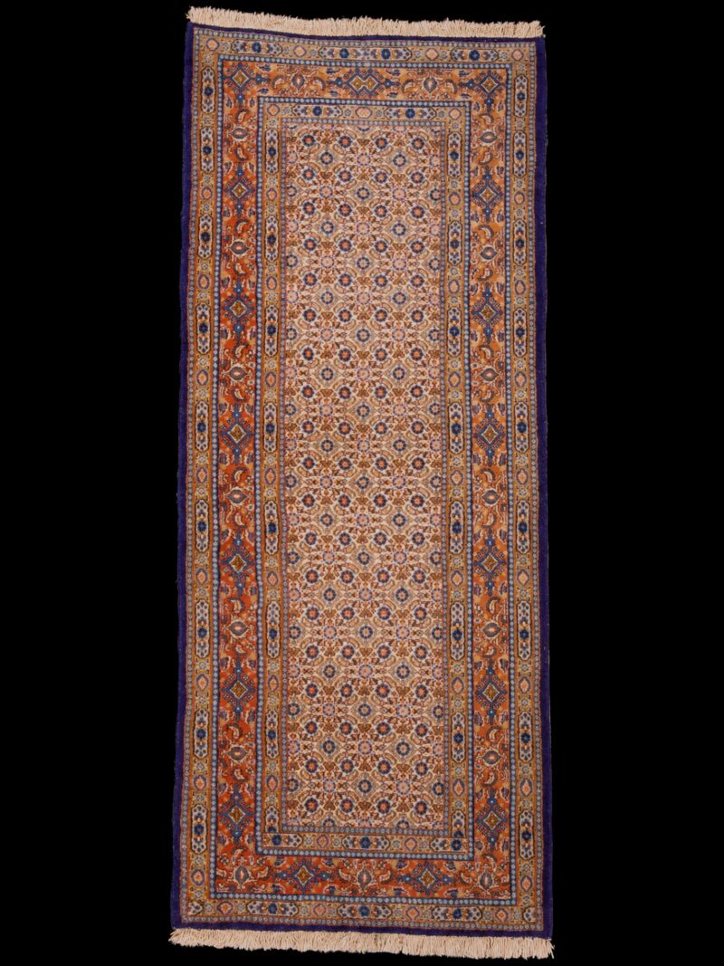 Vaalea käsinsolmittu Moud-villamatto, 194 × 80 cm