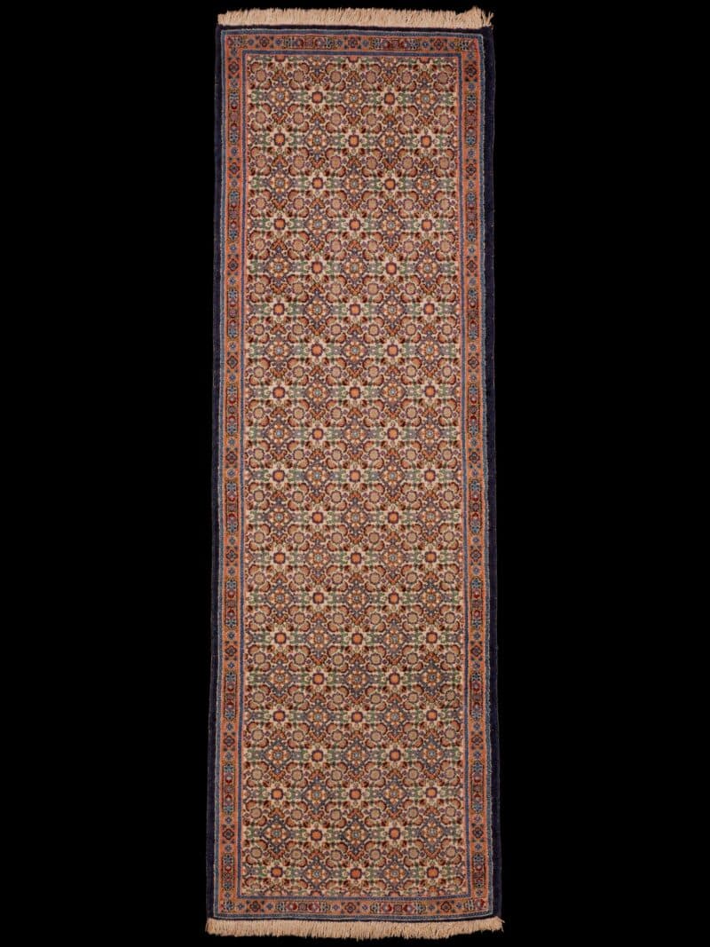 Vaalea käsinsolmittu Moud-villamatto, 262 × 80 cm