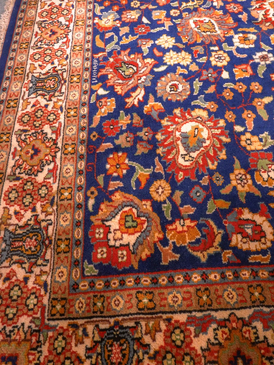 Maanläheinen käsinsolmittu Tabriz-villamatto, 210 × 216 cm
