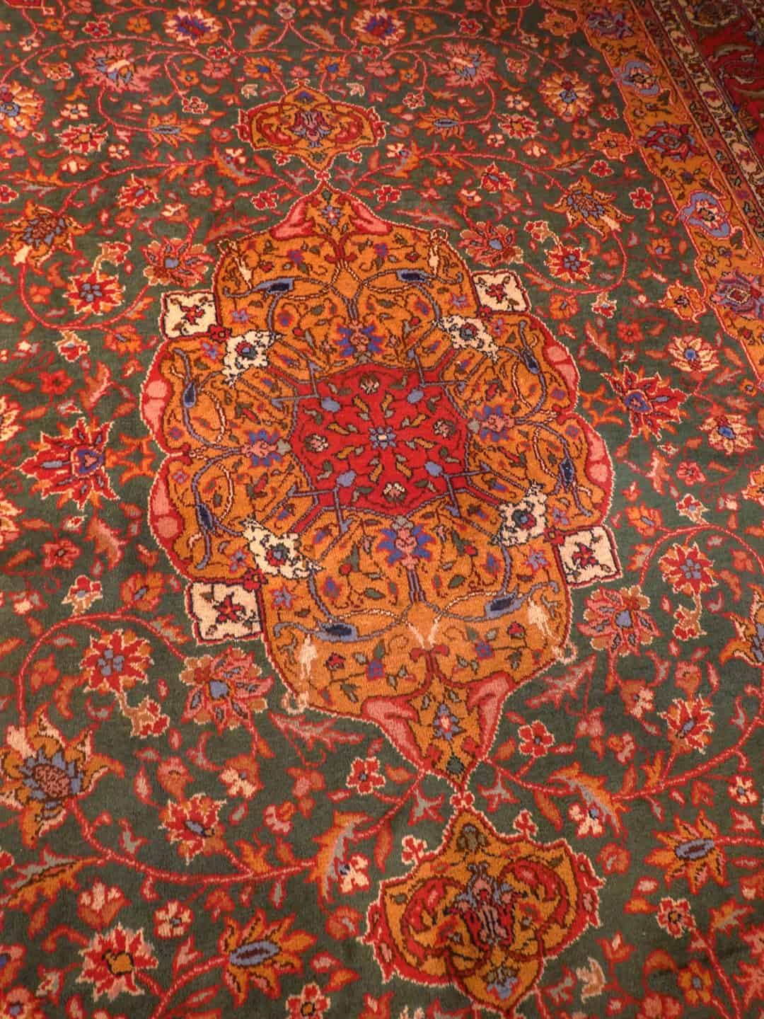 Tabriz-maton kuvioinnin yksityiskohta