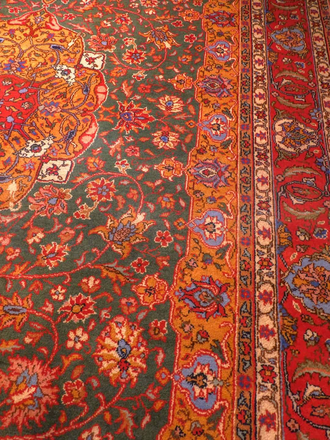 Tabriz-maton reunan yksityiskohta