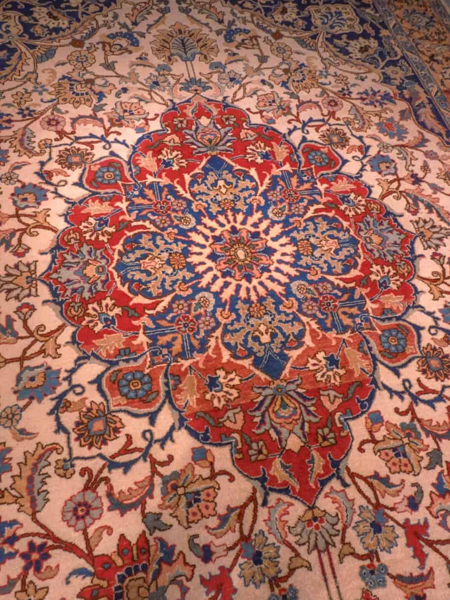Tabriz-maton kuvioinnin yksityiskohta