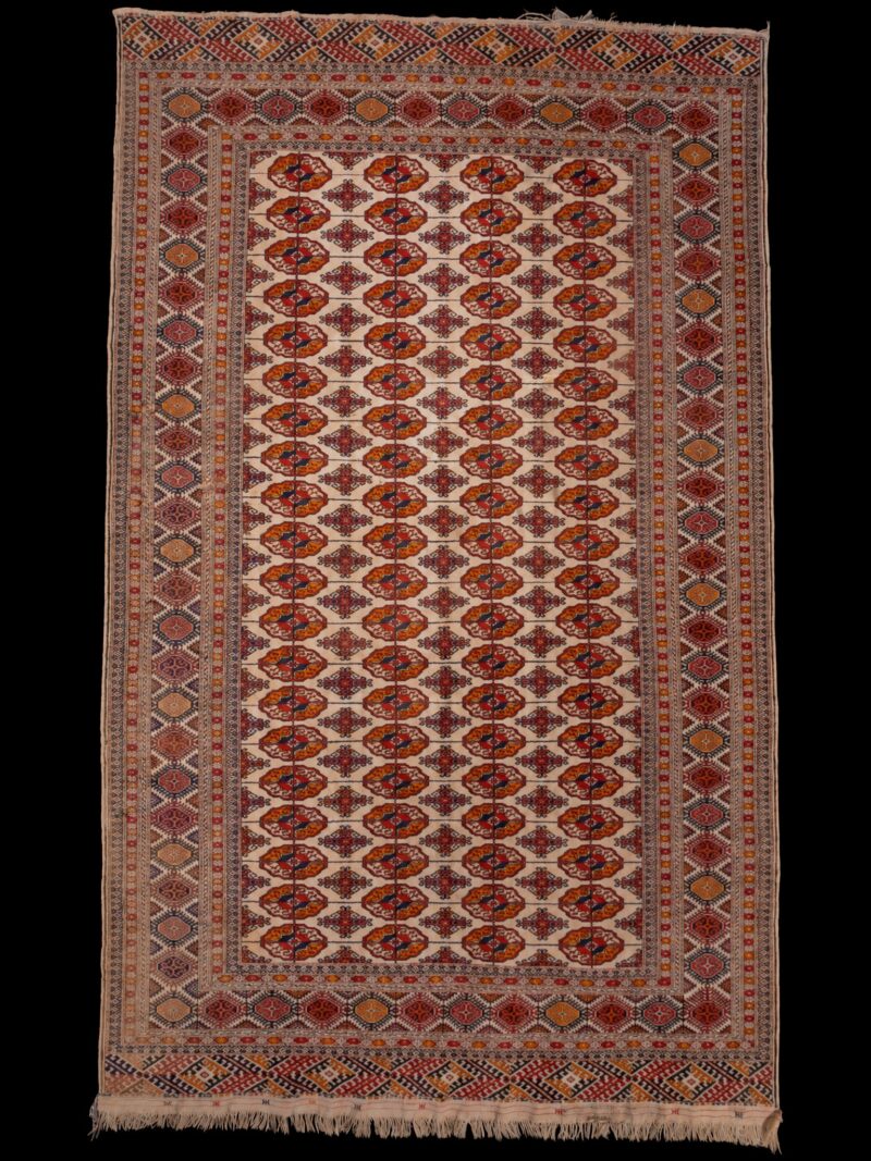 Vaalea käsinsolmittu Buhara-villamatto, 332 × 211 cm
