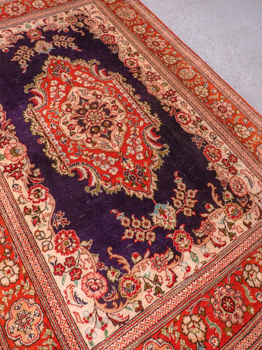 Muu käsinsolmittu Ghom-silkkimatto, 122 × 78 cm