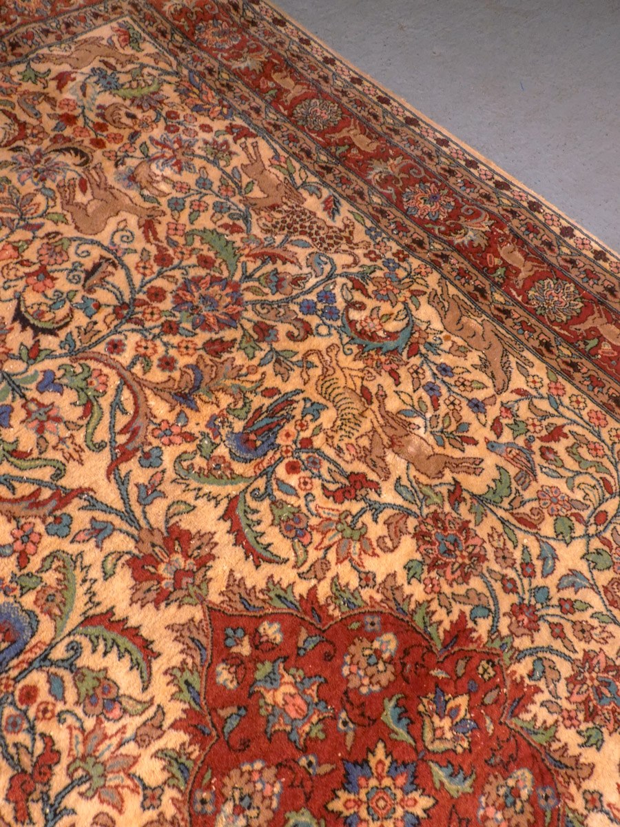 Maanläheinen käsinsolmittu Ghom-villamatto, 228 × 137 cm