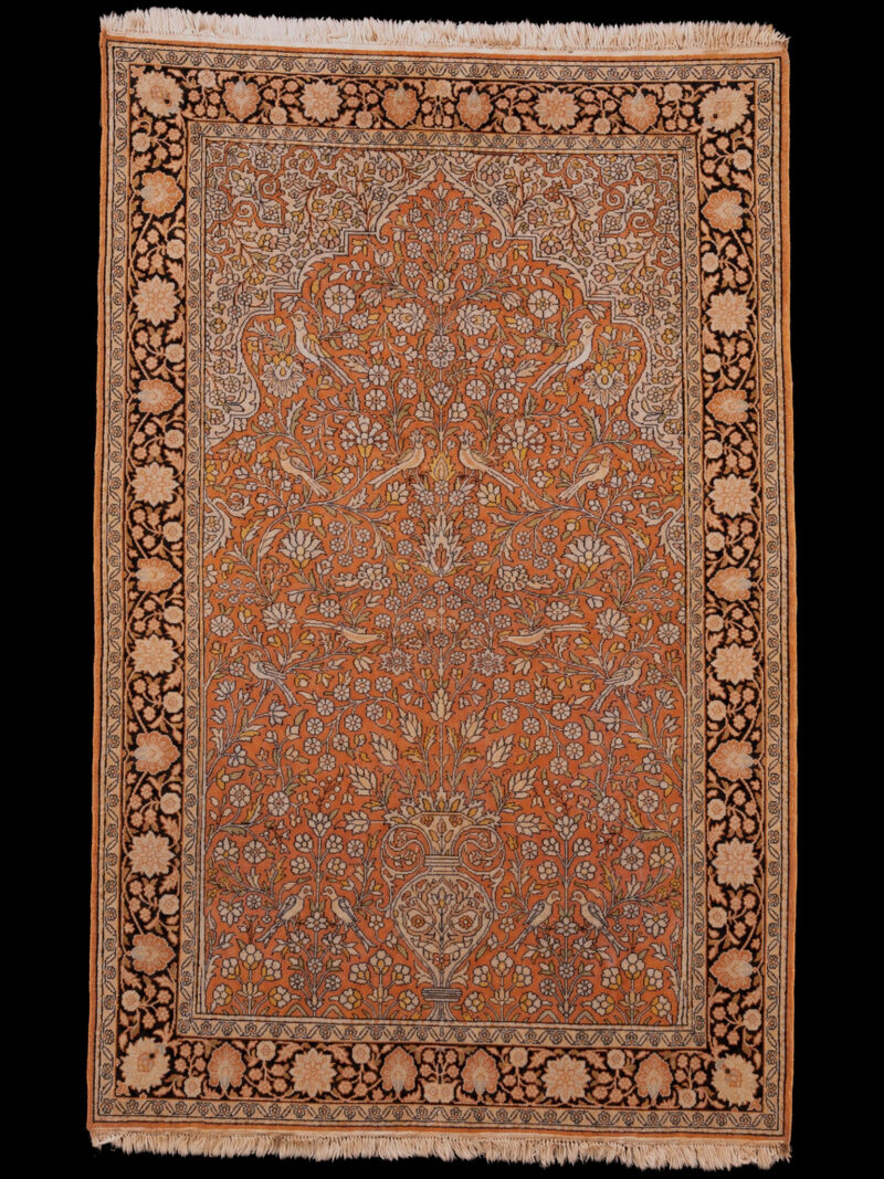 Maanläheinen käsinsolmittu Kashmir-silkkimatto, 194 × 123 cm