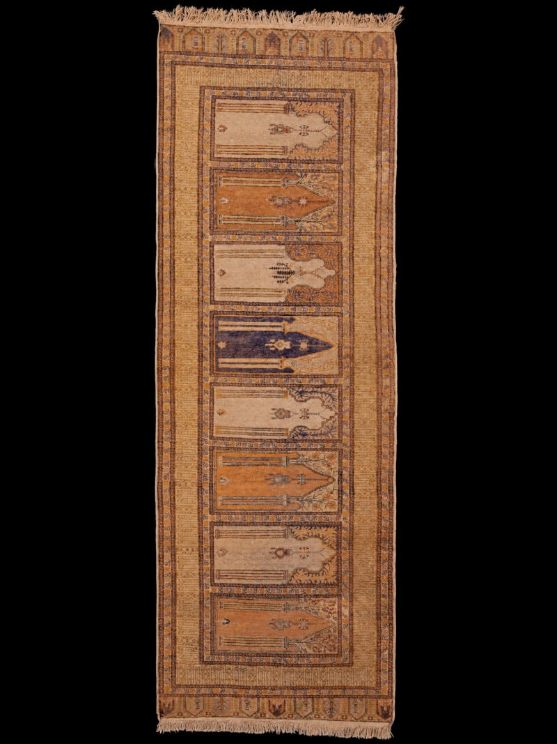 Maanläheinen käsinsolmittu Kayseri-silkkimatto, 232 × 80 cm
