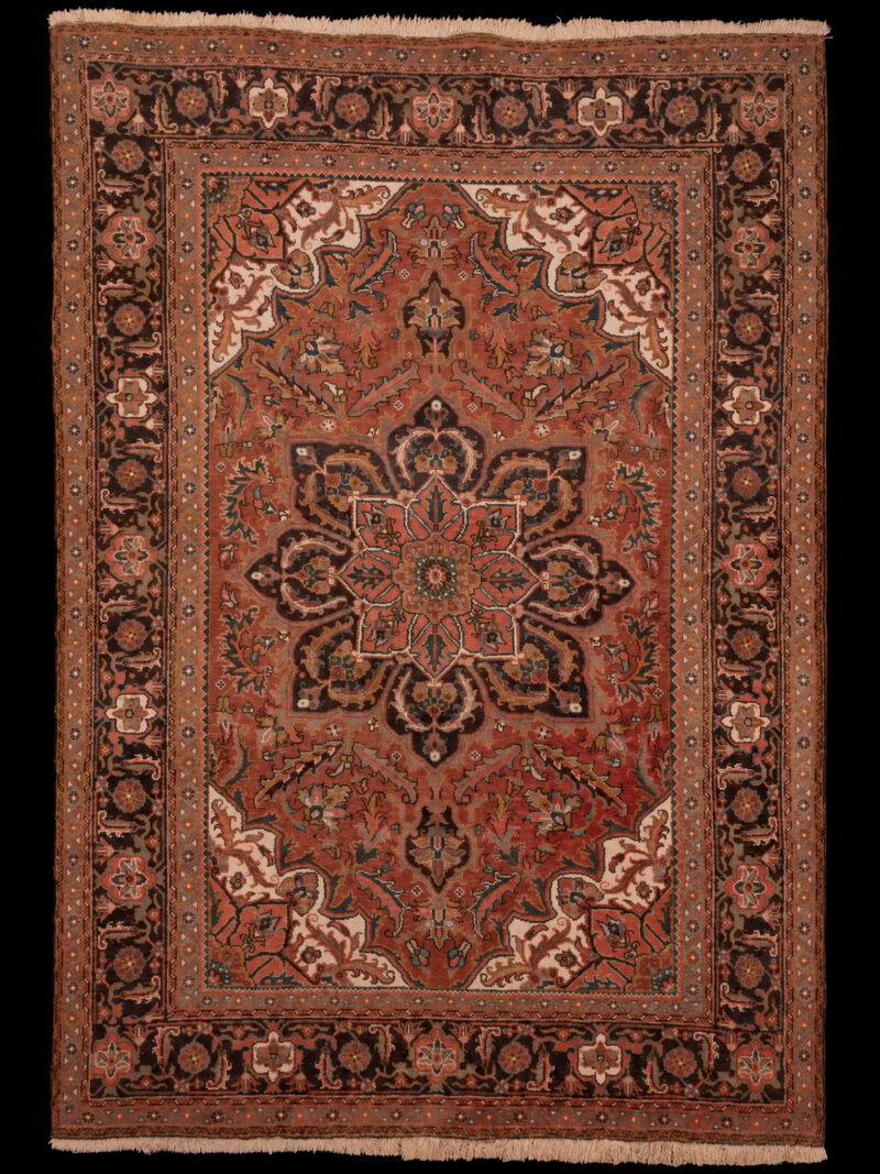 Maanläheinen käsinsolmittu Heriz-villamatto, 294 × 207 cm
