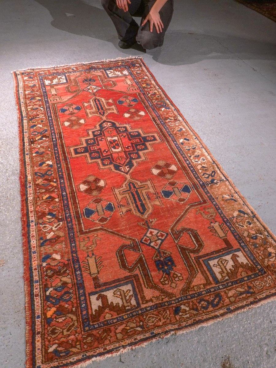 Punainen käsinsolmittu Hamadan-villamatto, 189 × 98 cm