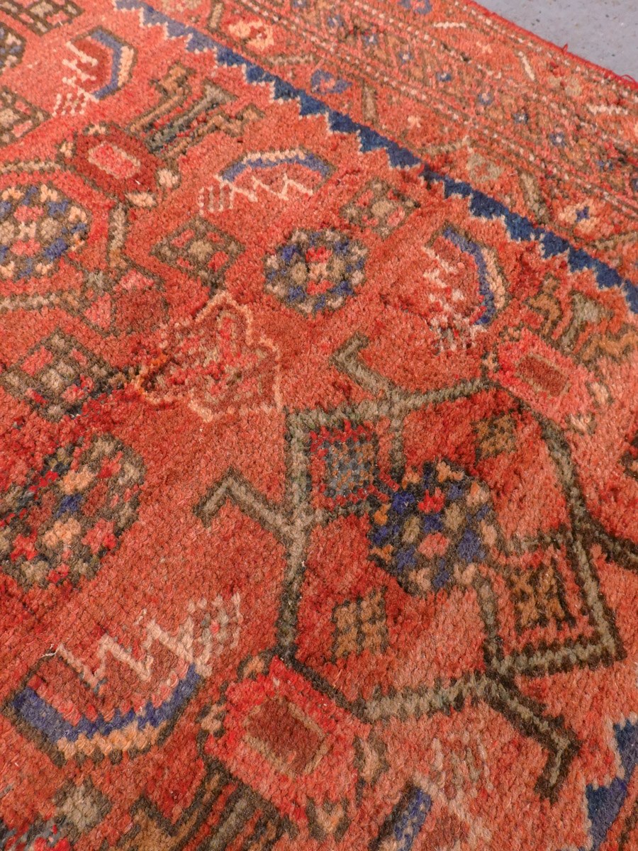 Hamadan-maton kuvioinnin yksityiskohta