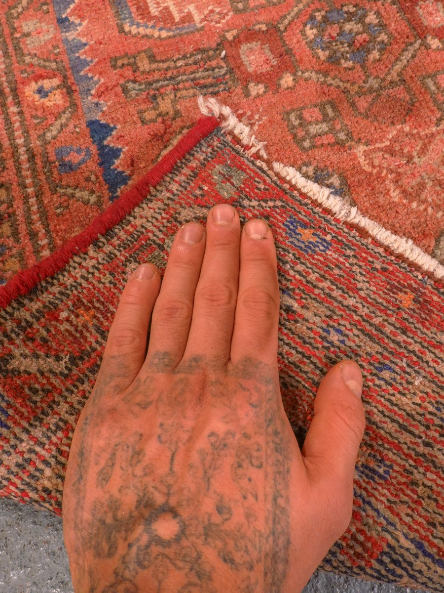 Punainen käsinsolmittu Hamadan-villamatto, 219 × 133 cm