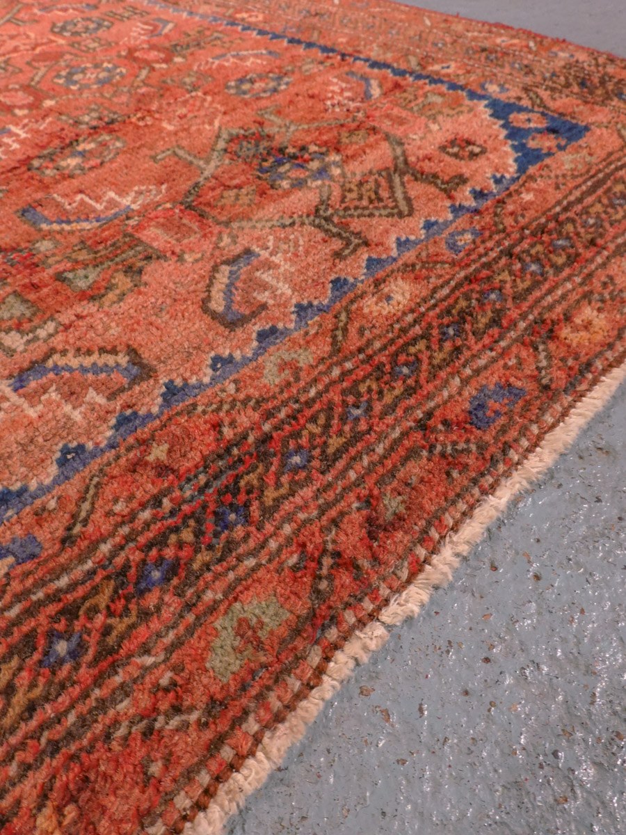 Hamadan-maton reunan yksityiskohta