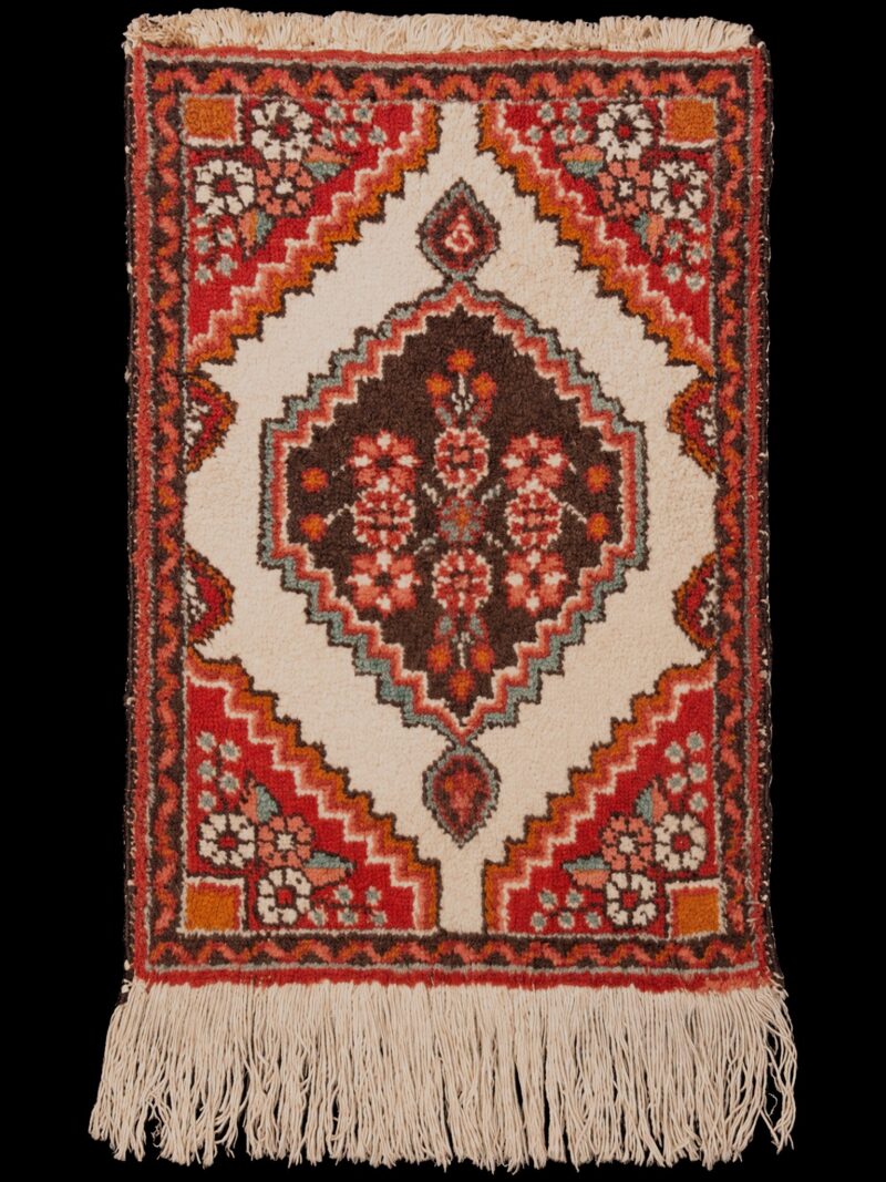 Punainen käsinsolmittu Hamadan-villamatto, 84 × 53 cm