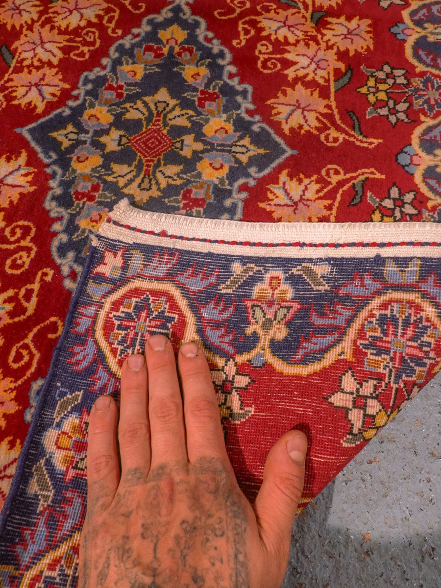 Punainen käsinsolmittu Isfahan-villamatto, 92 × 66 cm