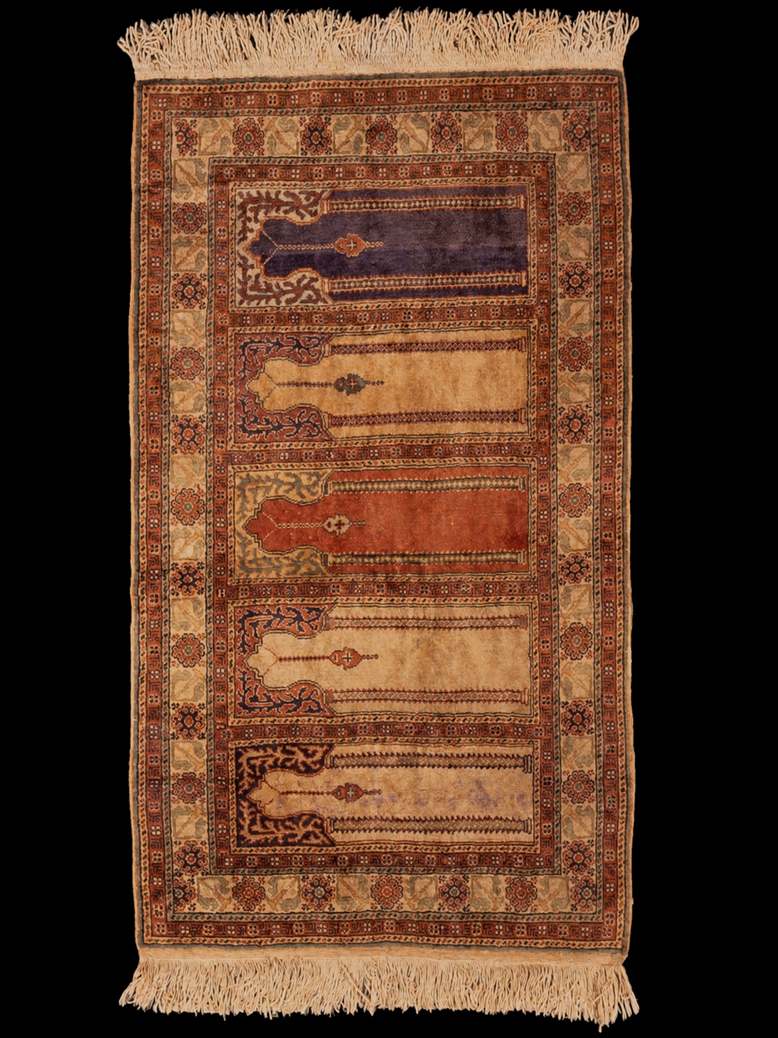 Maanläheinen käsinsolmittu Kayseri-silkkimatto, 146 × 91 cm