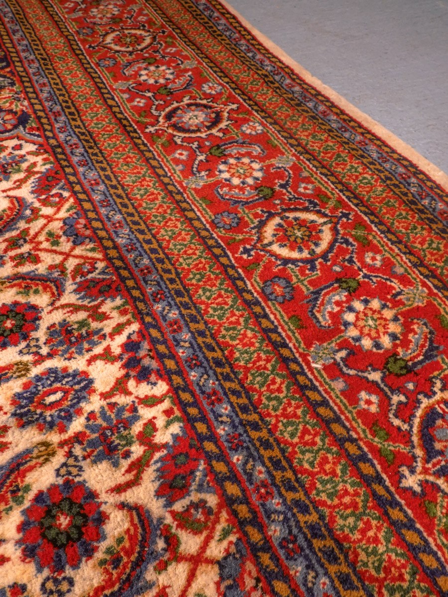 Tabriz-maton reunan yksityiskohta
